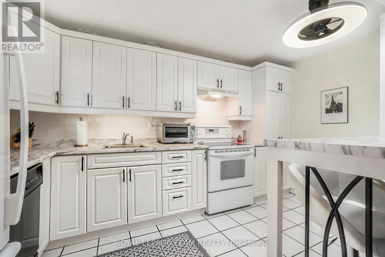 705 - 1356 MEADOWLANDS DRIVE EAST Image 15