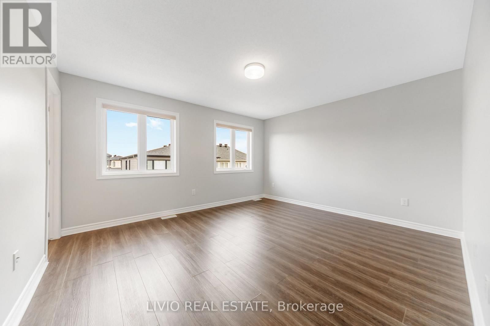 56 JARGEAU ROAD Image 20