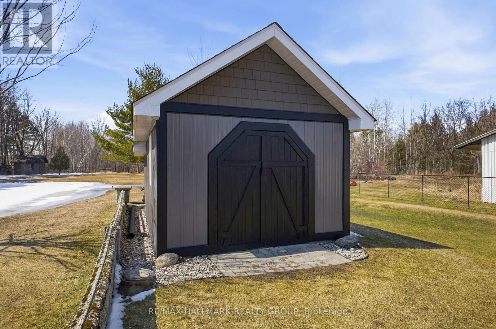 3778 BOUVIER ROAD Image 35