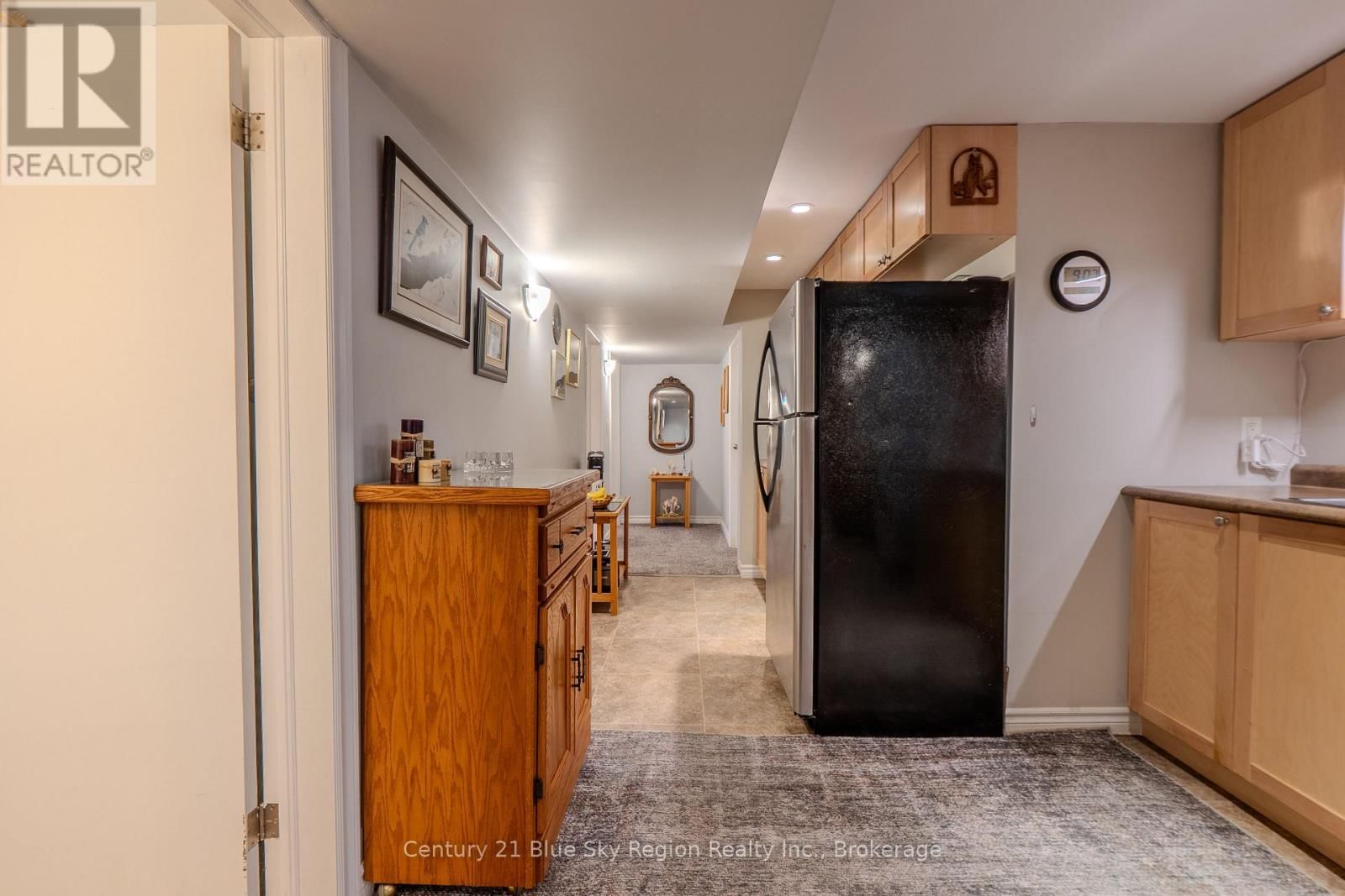 2518 SANDRA AVENUE Image 28