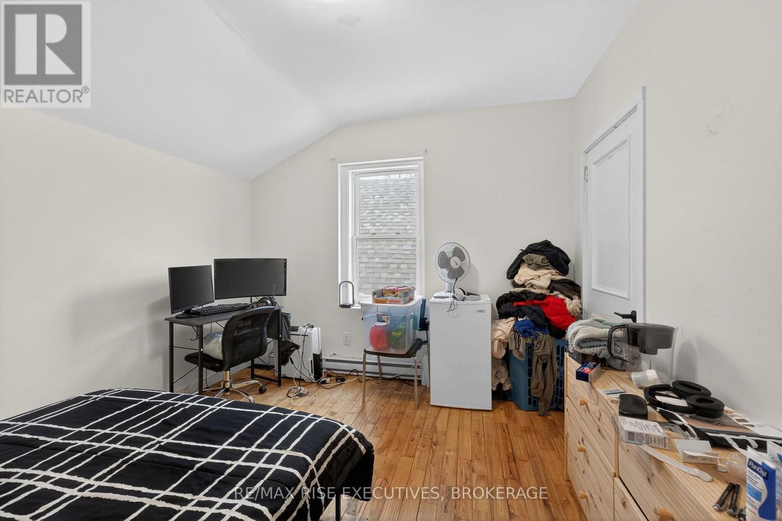 203 CONCESSION STREET Image 17