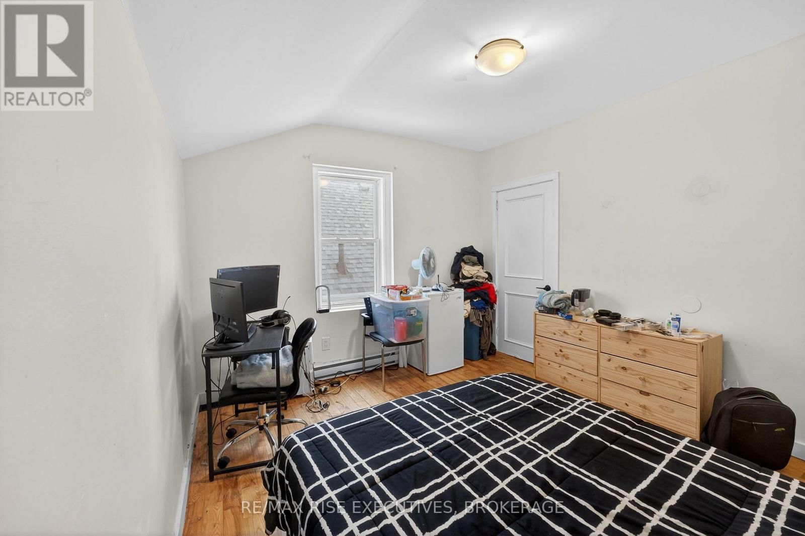 203 CONCESSION STREET Image 18