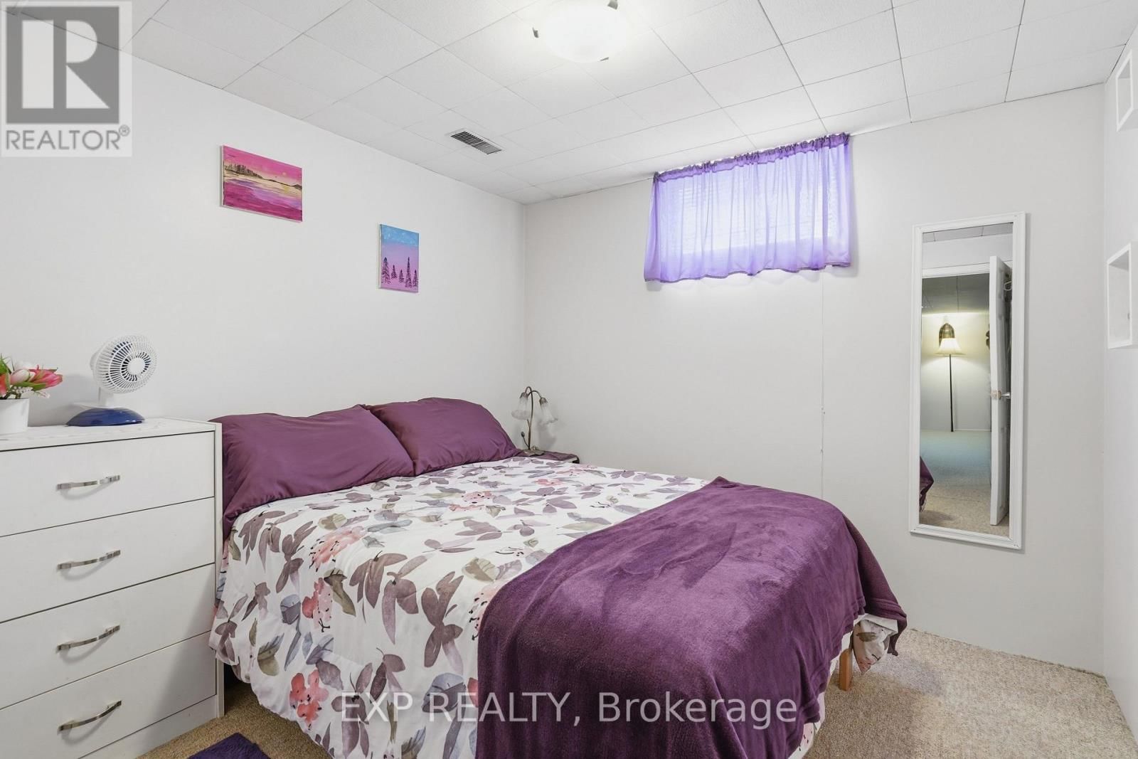 117 LAURENTIAN DRIVE NORTH Image 26