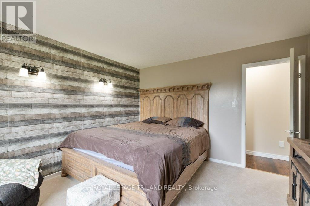 51218 NOVA SCOTIA LINE Image 23