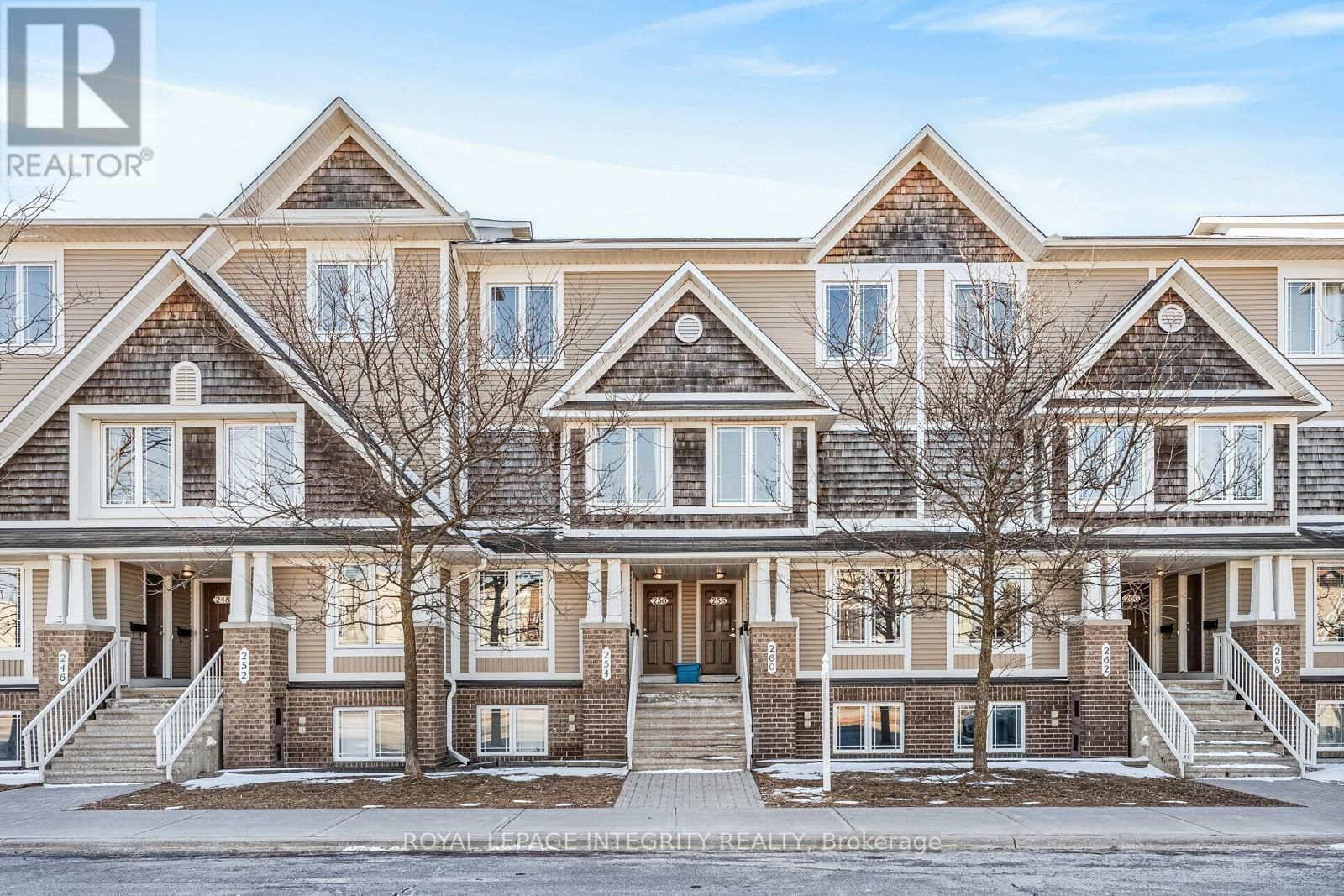 258 CHAPMAN MILLS DRIVE Image 1