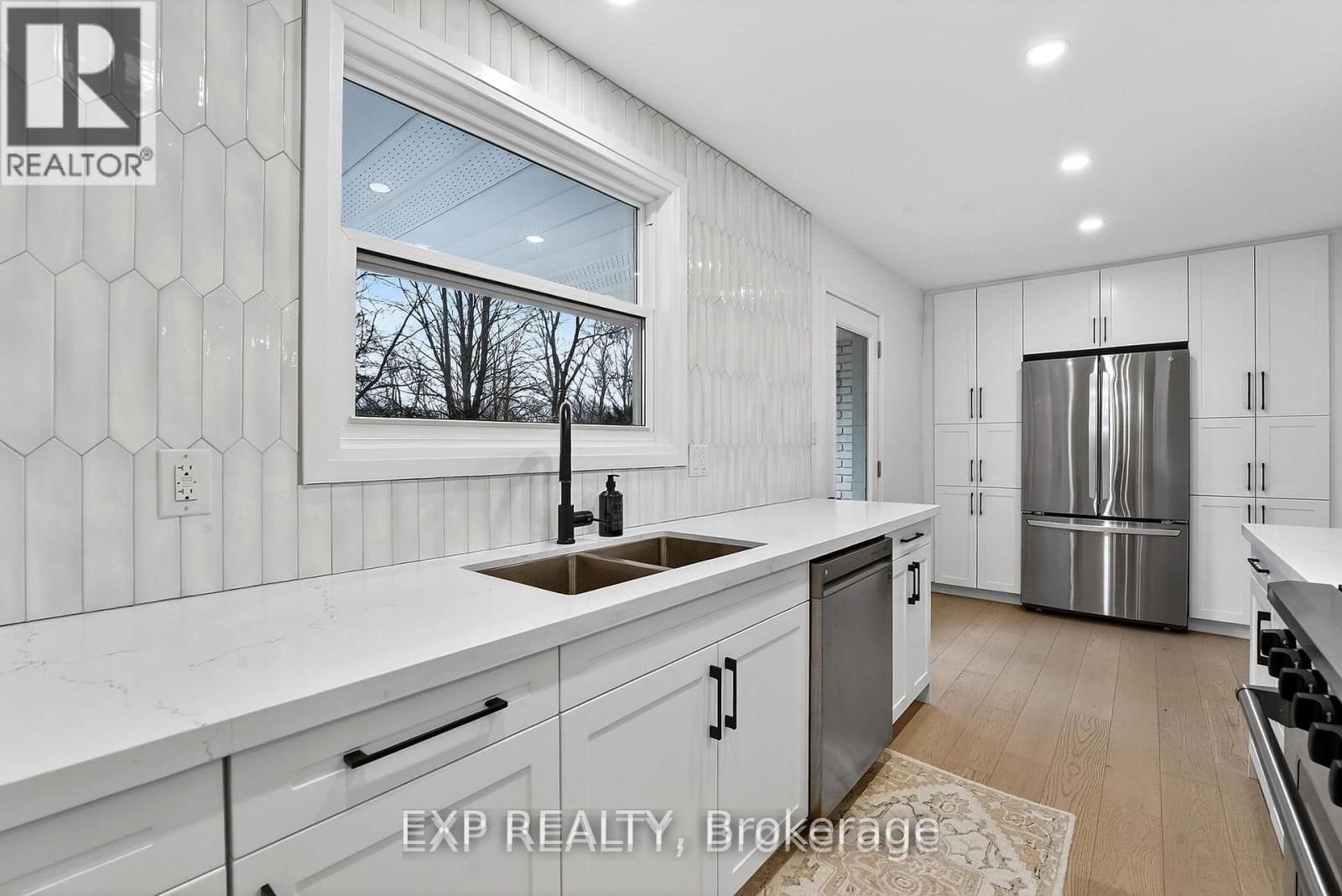 34 PANCAKE LANE Image 14