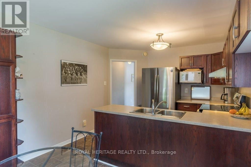 258 FRANMOR DRIVE Image 10