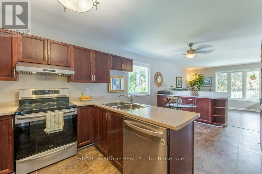 258 FRANMOR DRIVE Image 11