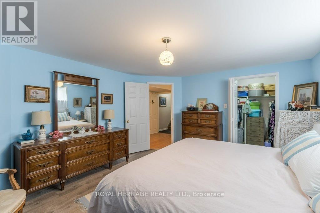 258 FRANMOR DRIVE Image 35