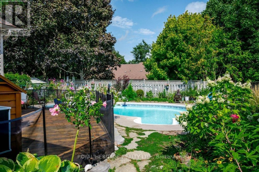 258 FRANMOR DRIVE Image 40