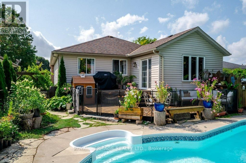 258 FRANMOR DRIVE Image 45