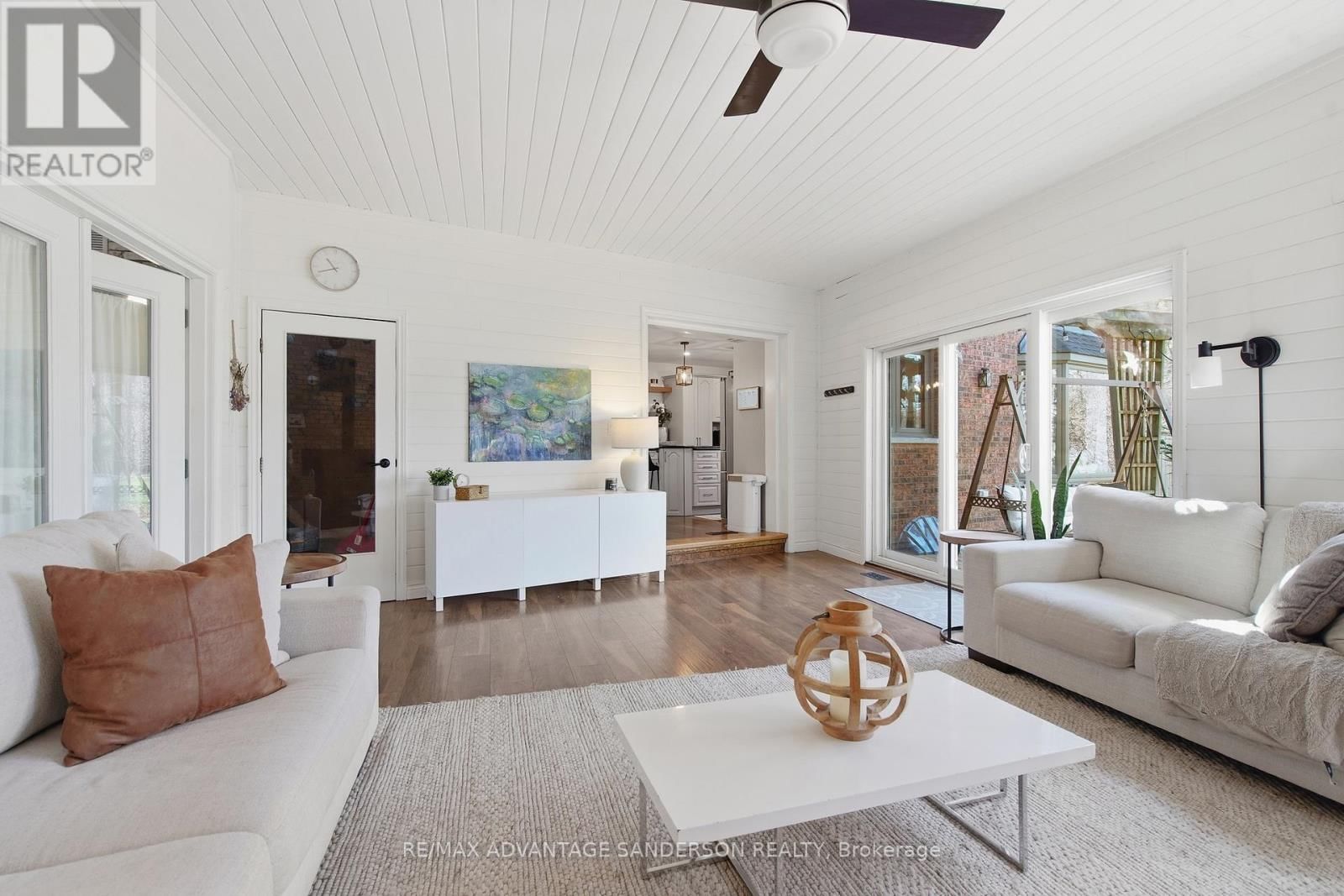 21727 VANNECK ROAD Image 23