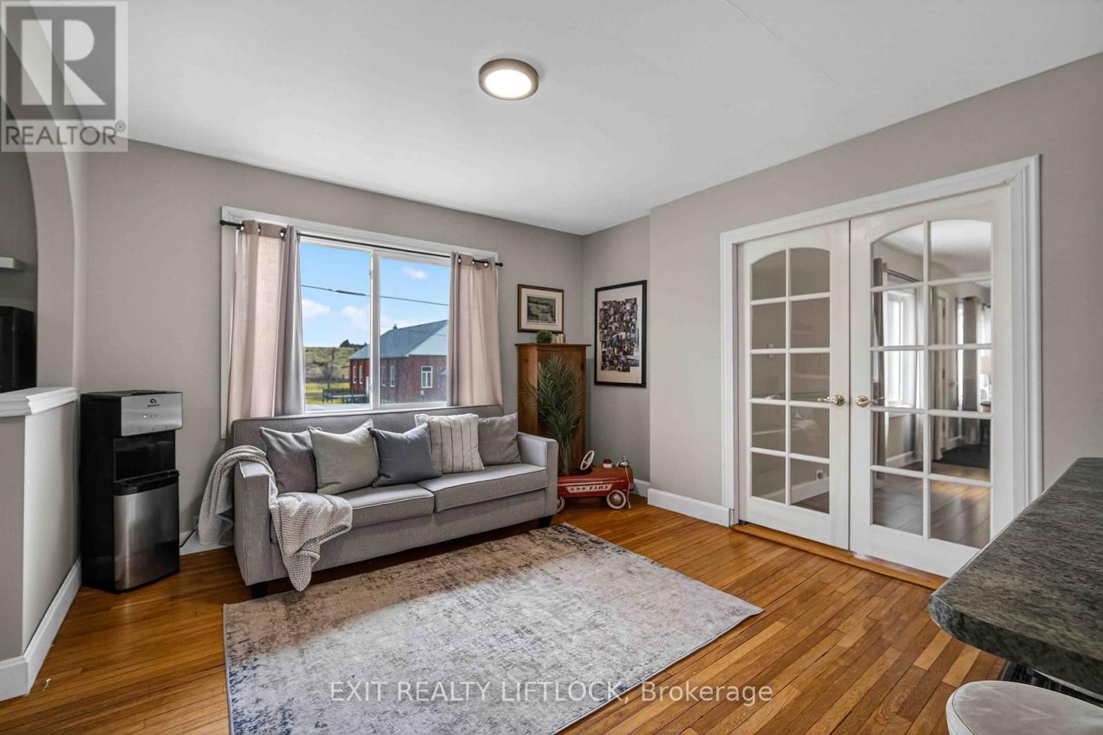 1833 KEENE ROAD Image 11