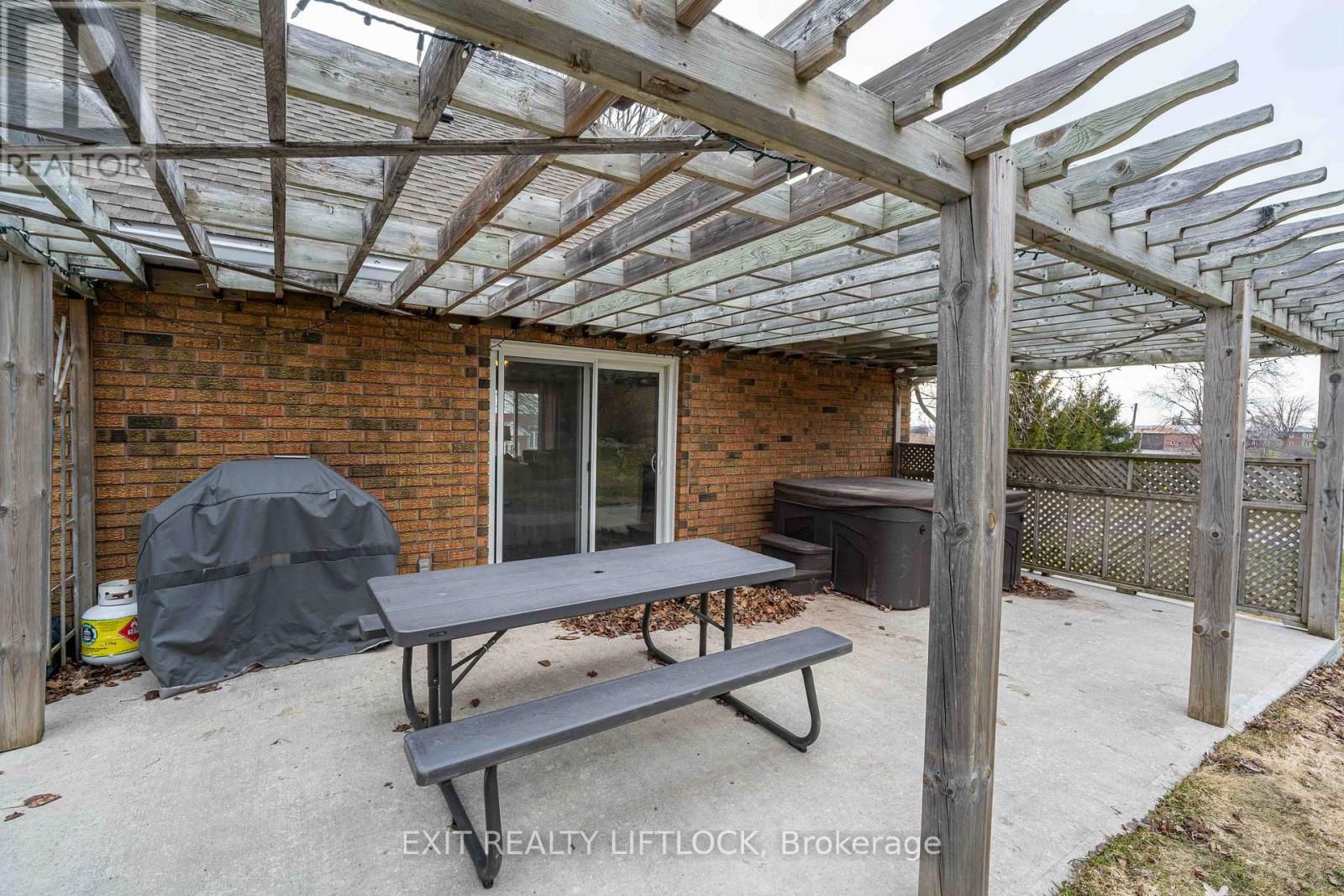 1833 KEENE ROAD Image 31