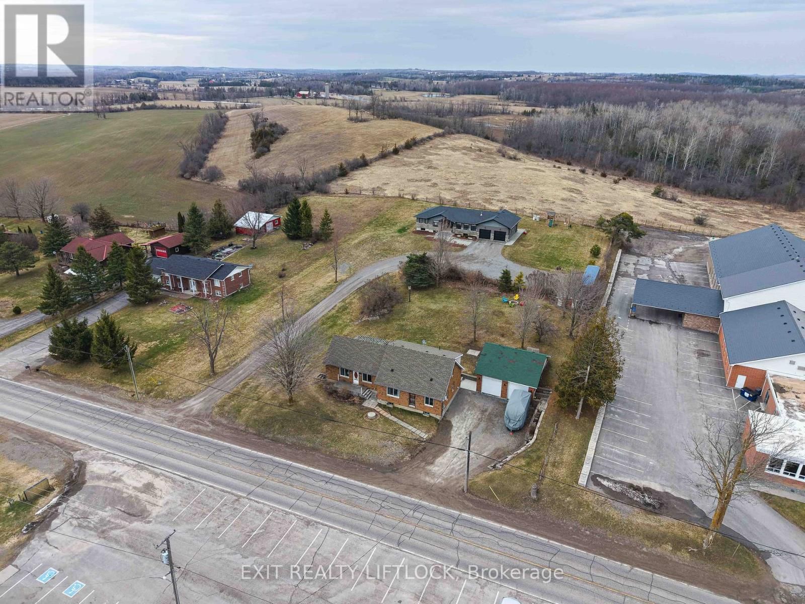 1833 KEENE ROAD Image 40