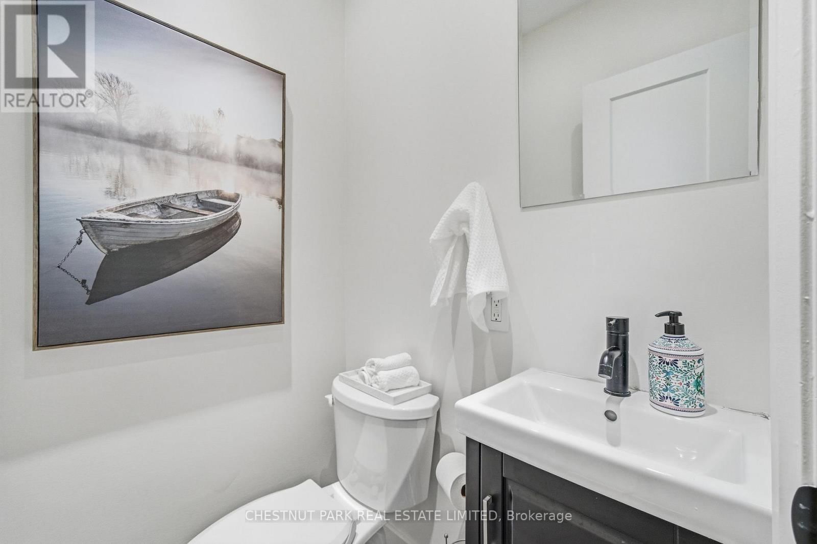 188 FOSTER AVENUE Image 13