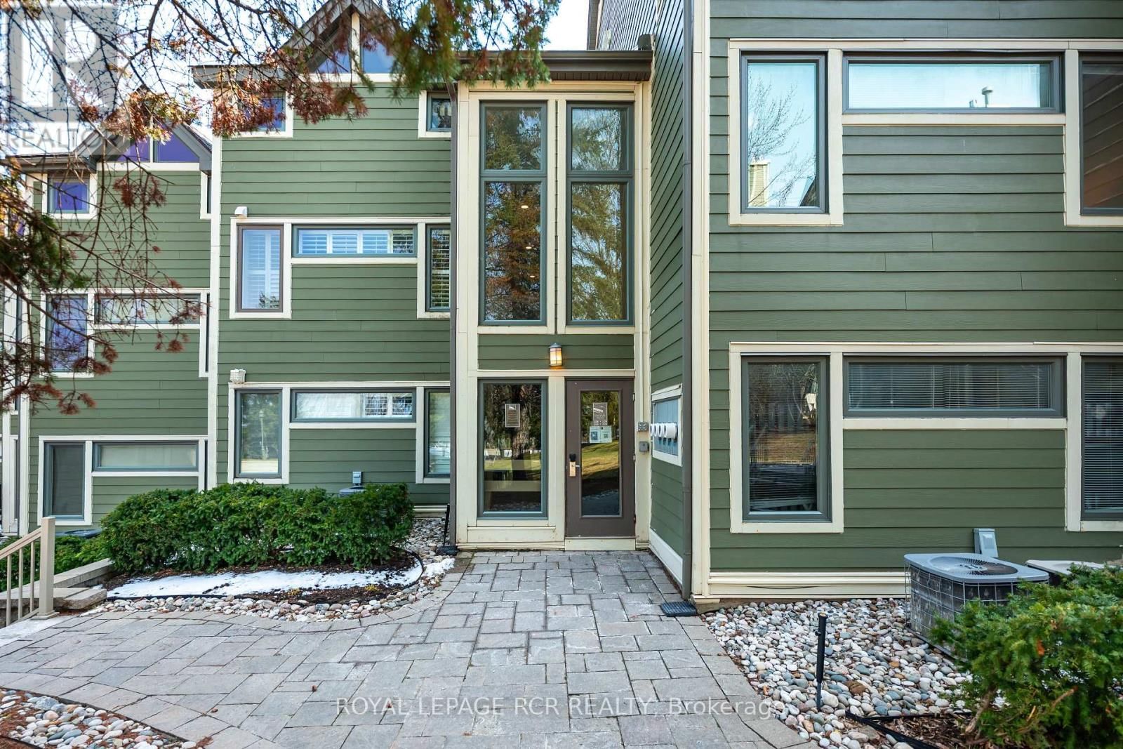 109 - 796404 GREY ROAD 19 Image 6