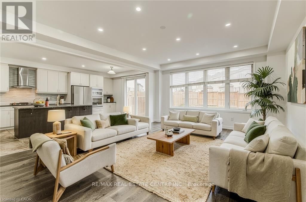 11 COMPASS TRAIL Image 11