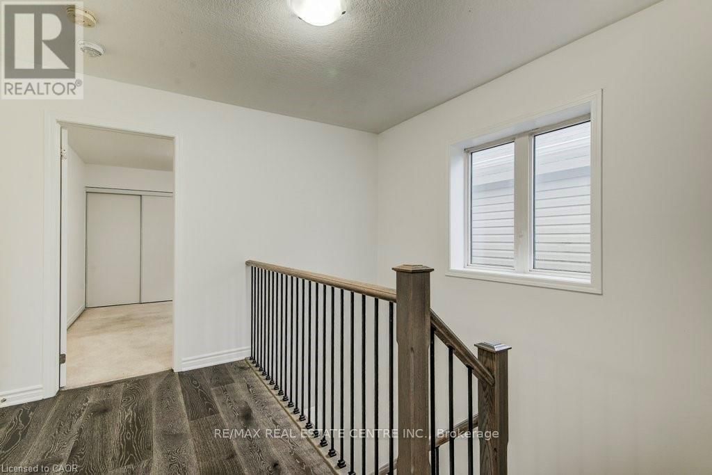 11 COMPASS TRAIL Image 21