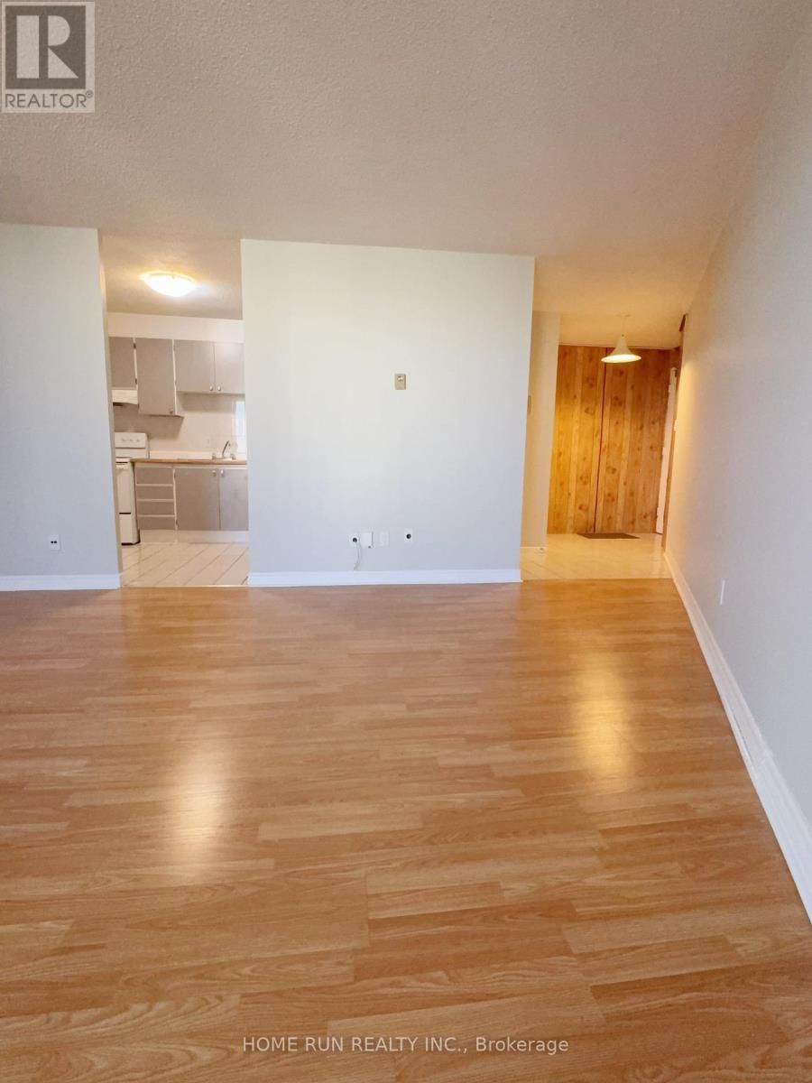 1401 - 1380 PRINCE OF WALES DRIVE Image 4