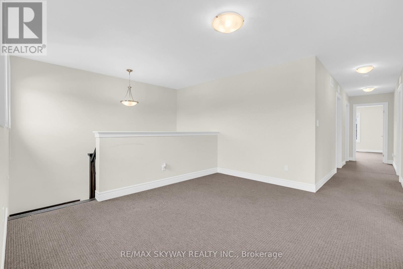 27 MONARCH STREET Image 20