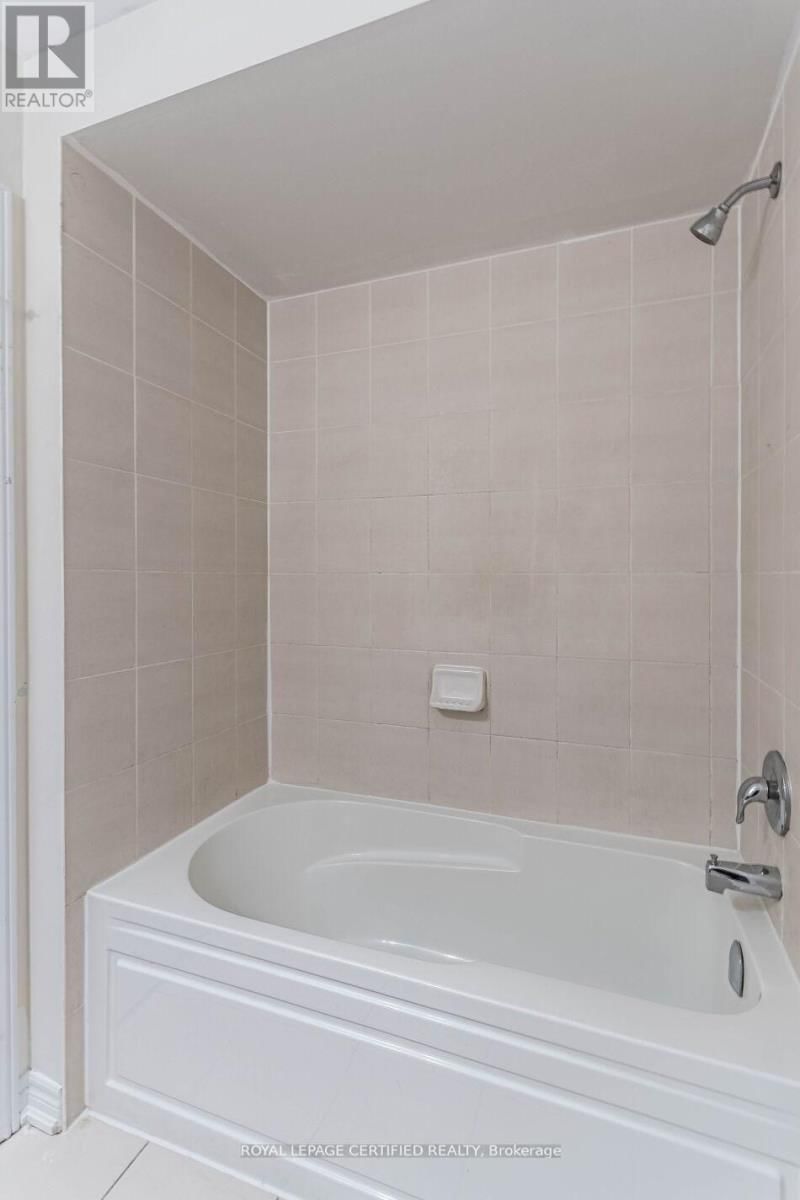 596 LINDEN DRIVE Image 27