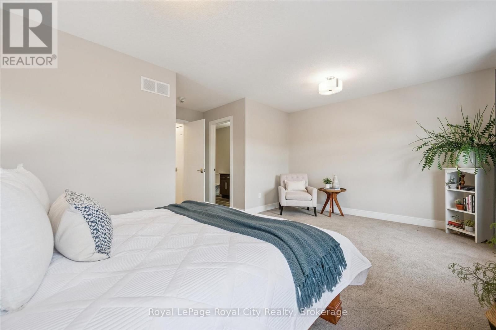 25 - 60 ARKELL ROAD Image 32