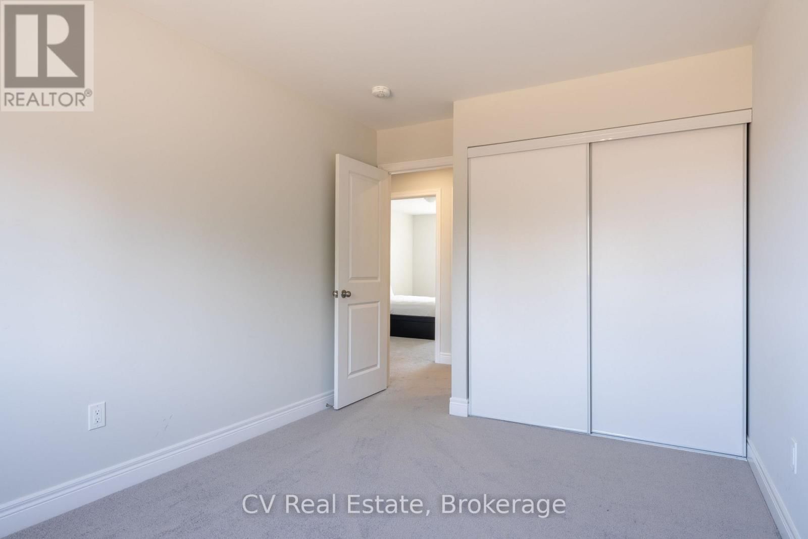 209 EQUALITY DRIVE Image 19