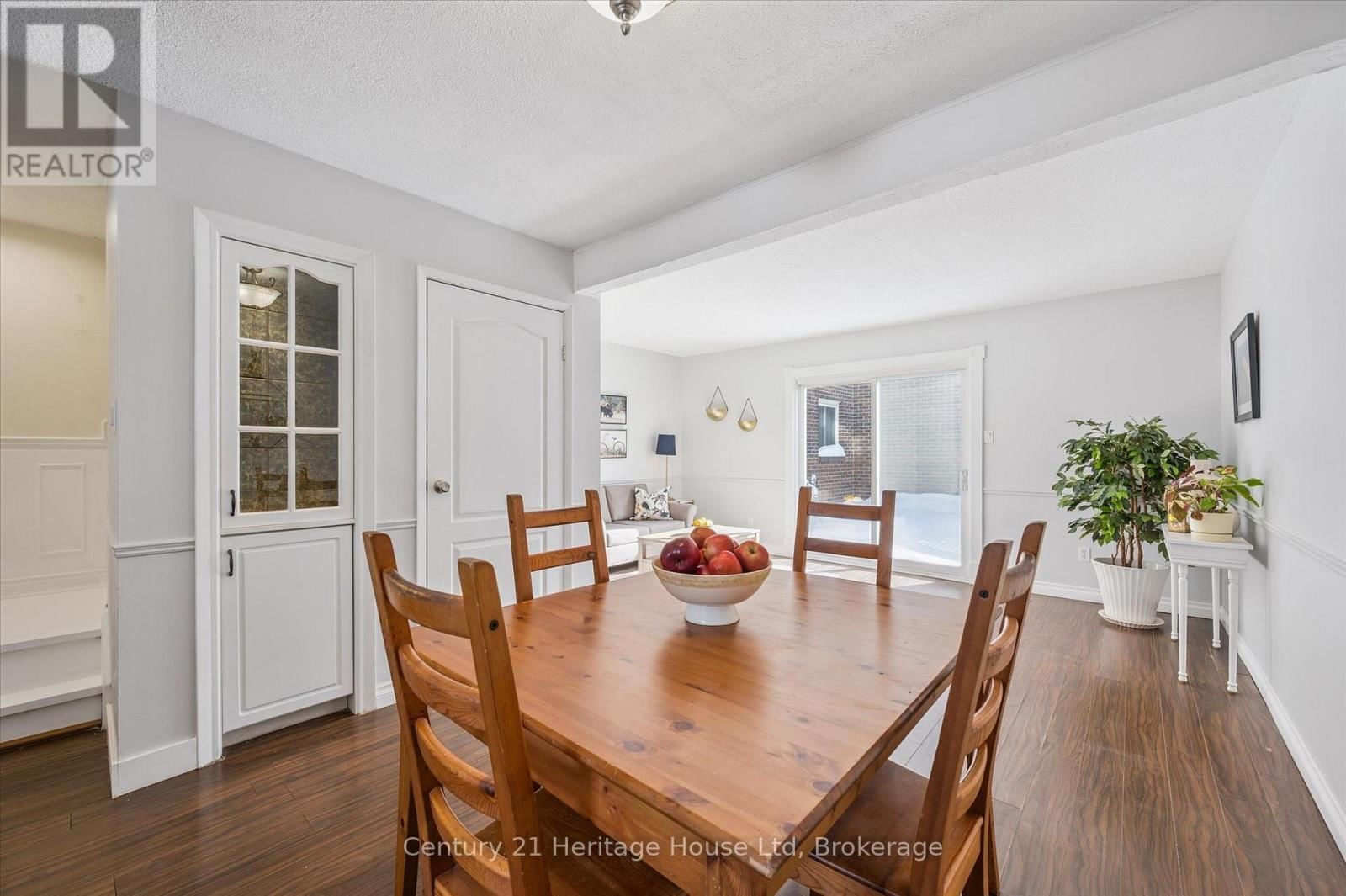 230 - 31 GREENGATE ROAD Image 15