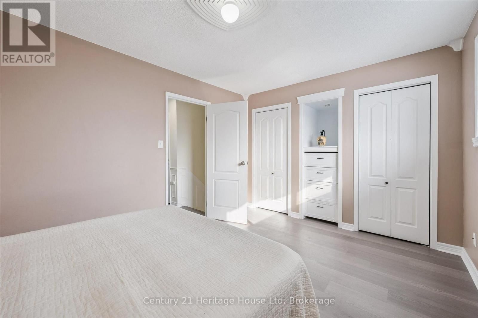 230 - 31 GREENGATE ROAD Image 27