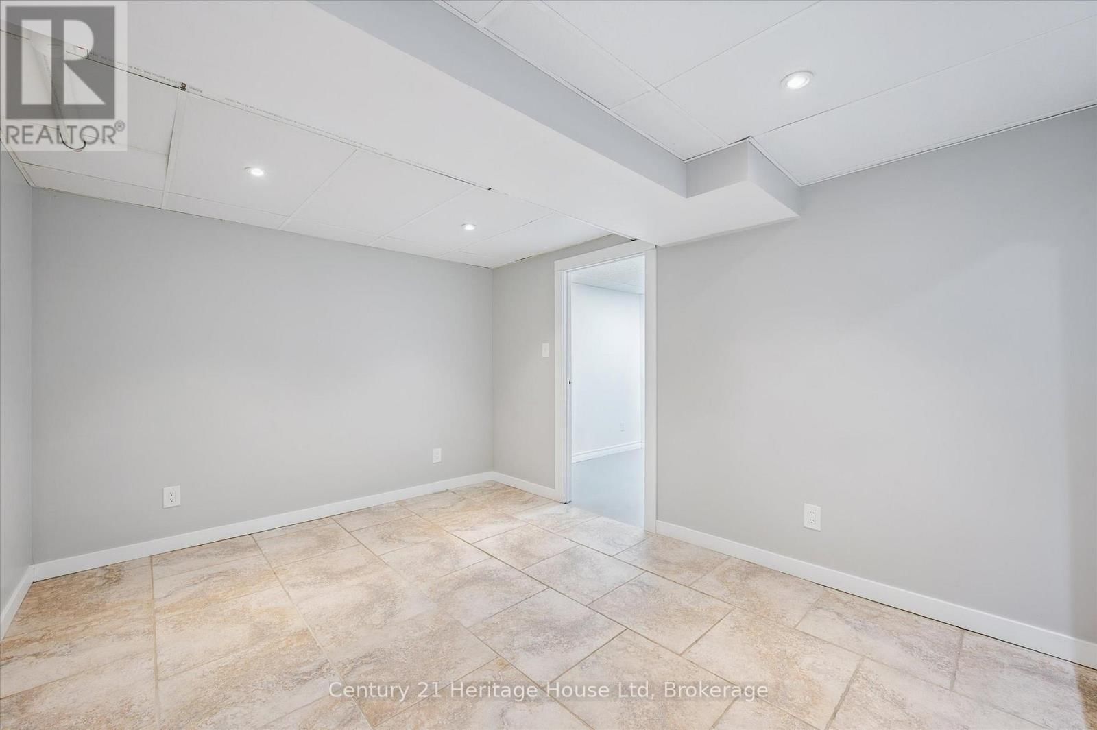 230 - 31 GREENGATE ROAD Image 31