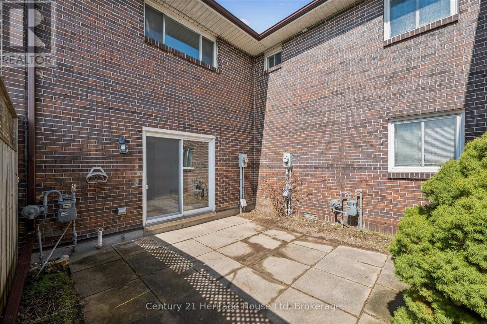 230 - 31 GREENGATE ROAD Image 36