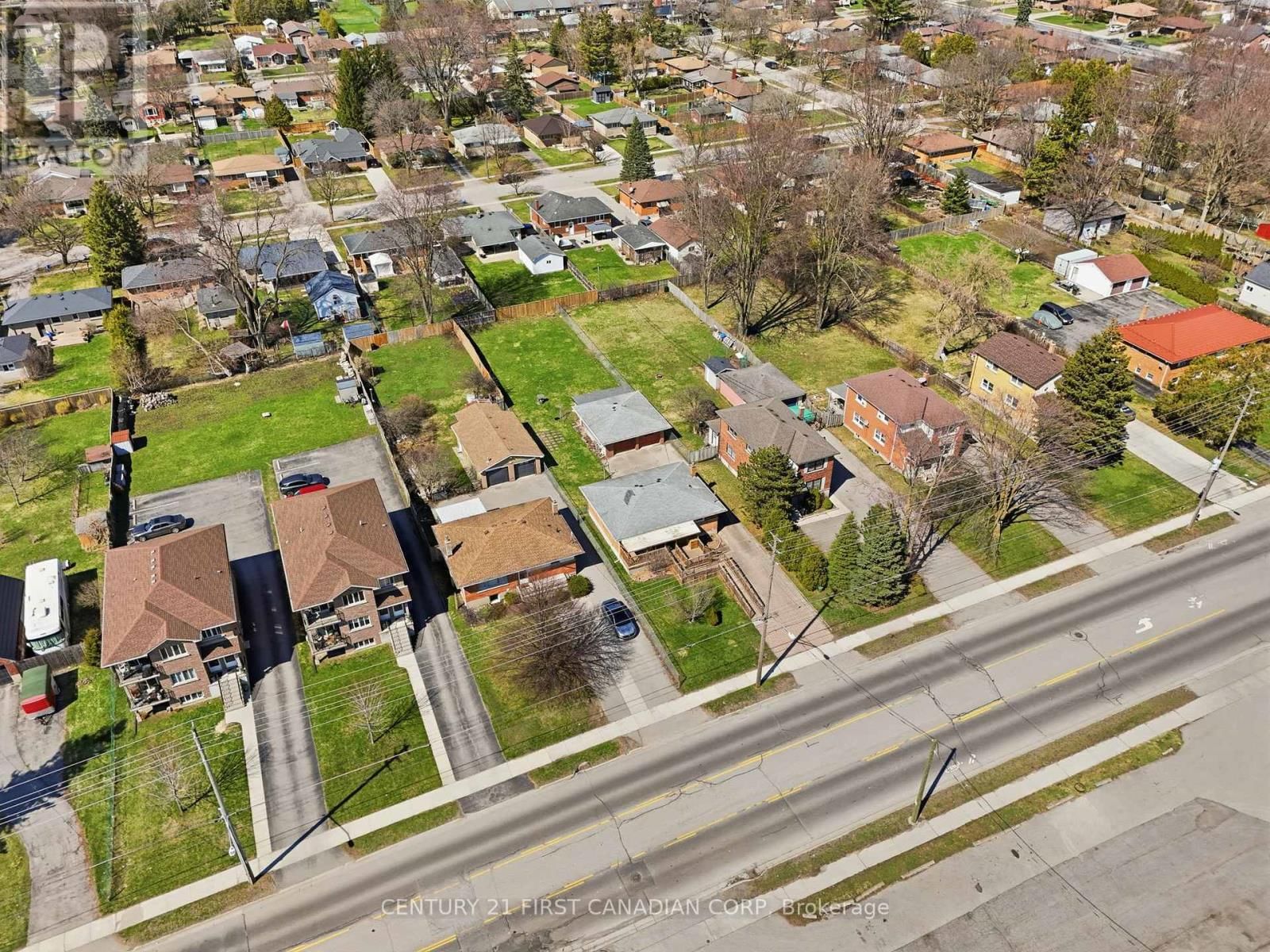 1878 TRAFALGAR STREET Image 50