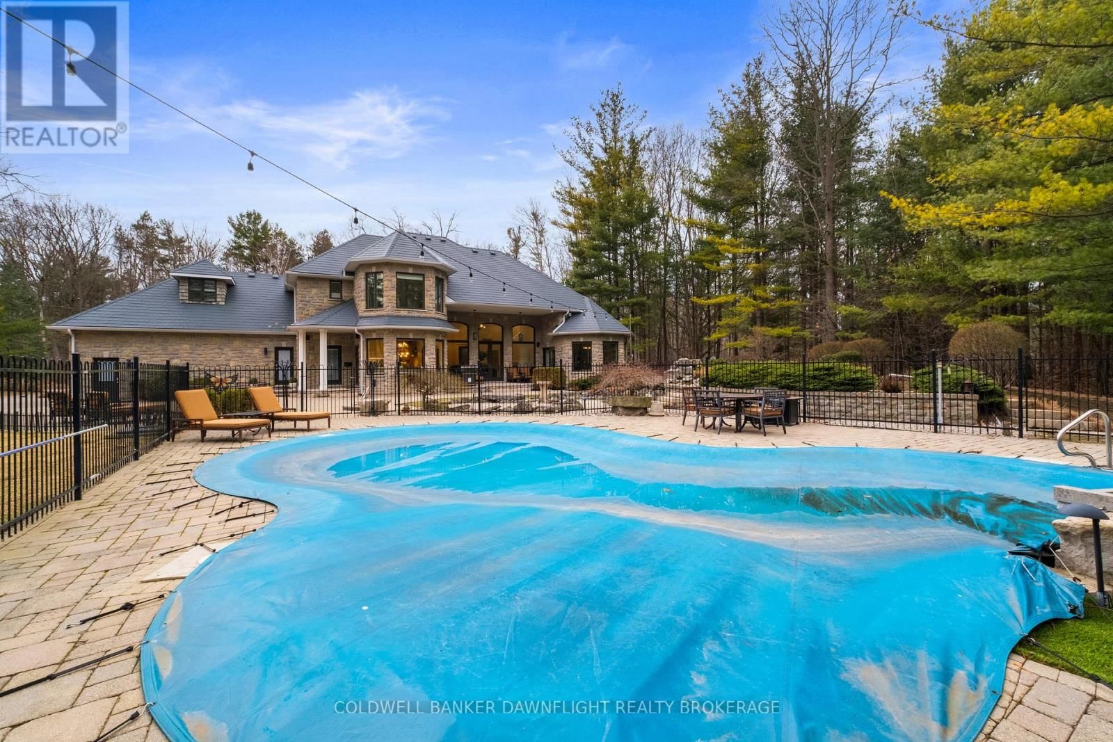 9923 PARKVIEW CRESCENT Image 42