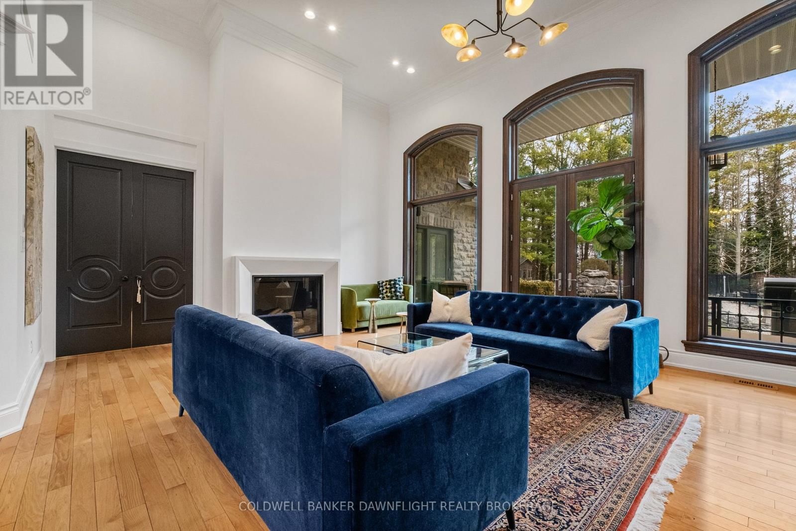 9923 PARKVIEW CRESCENT Image 8