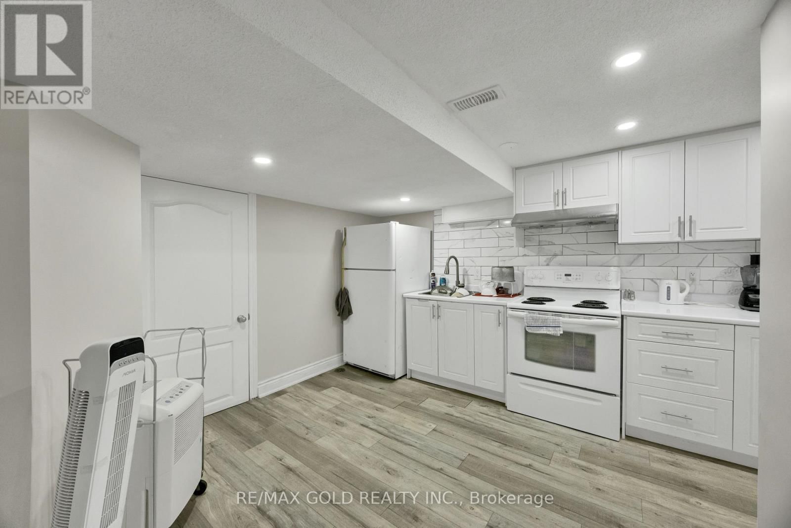 191 FRANKLIN STREET Image 22