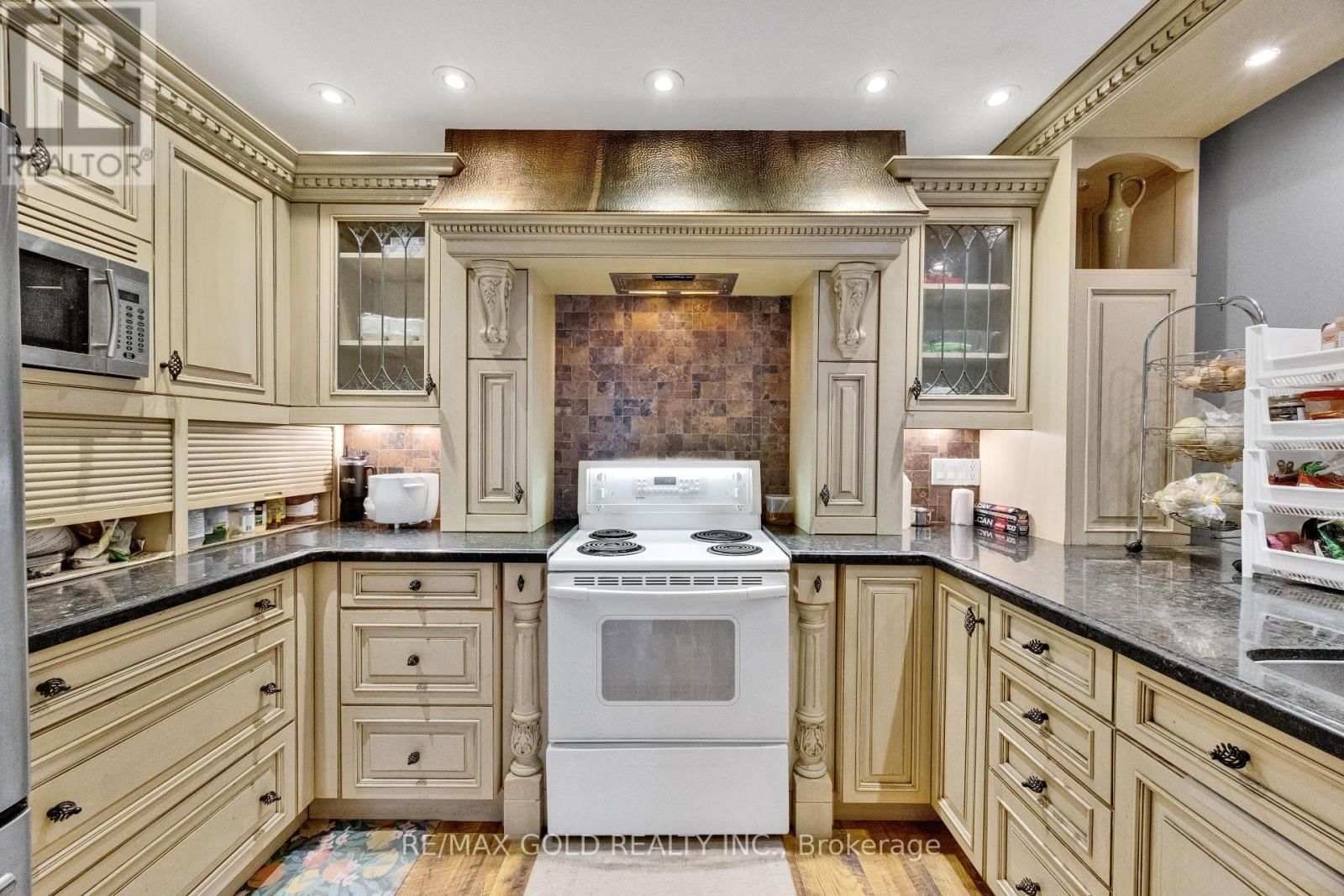 191 FRANKLIN STREET Image 7