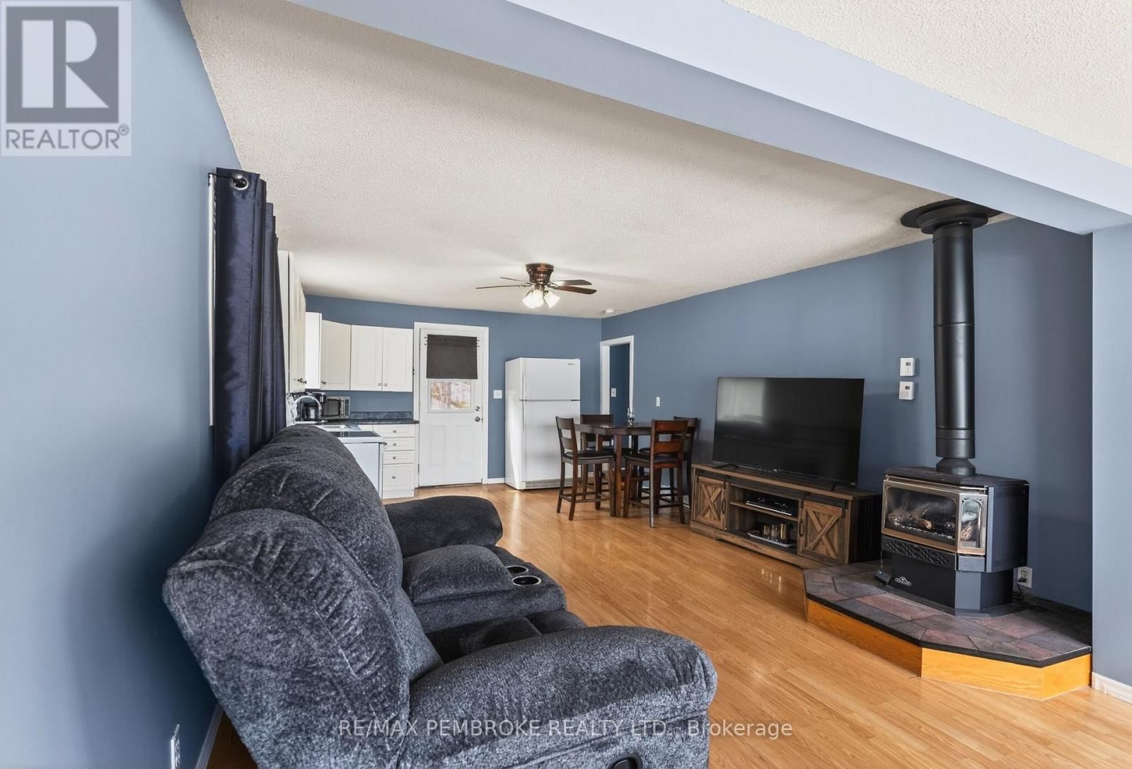 80 MACGREGOR BAY TRAIL Image 40