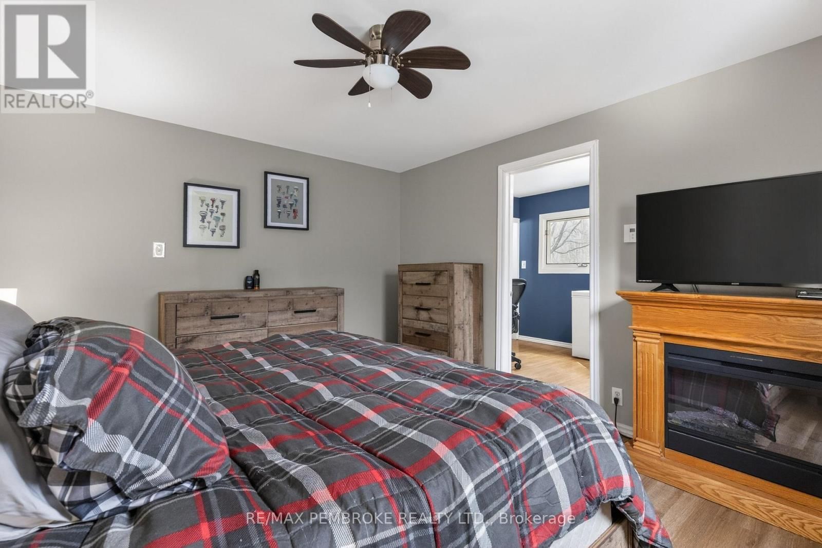 80 MACGREGOR BAY TRAIL Image 50