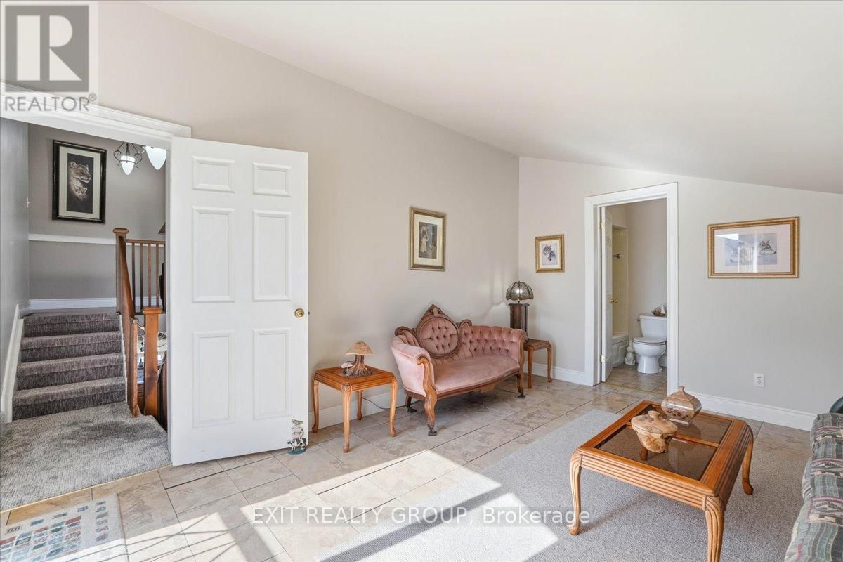 401 HEARNS ROAD Image 13