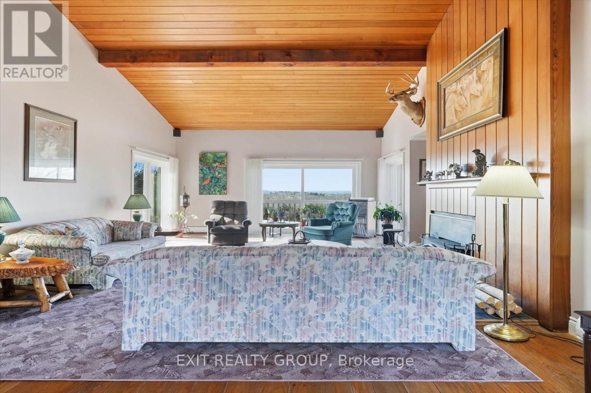 401 HEARNS ROAD Image 6