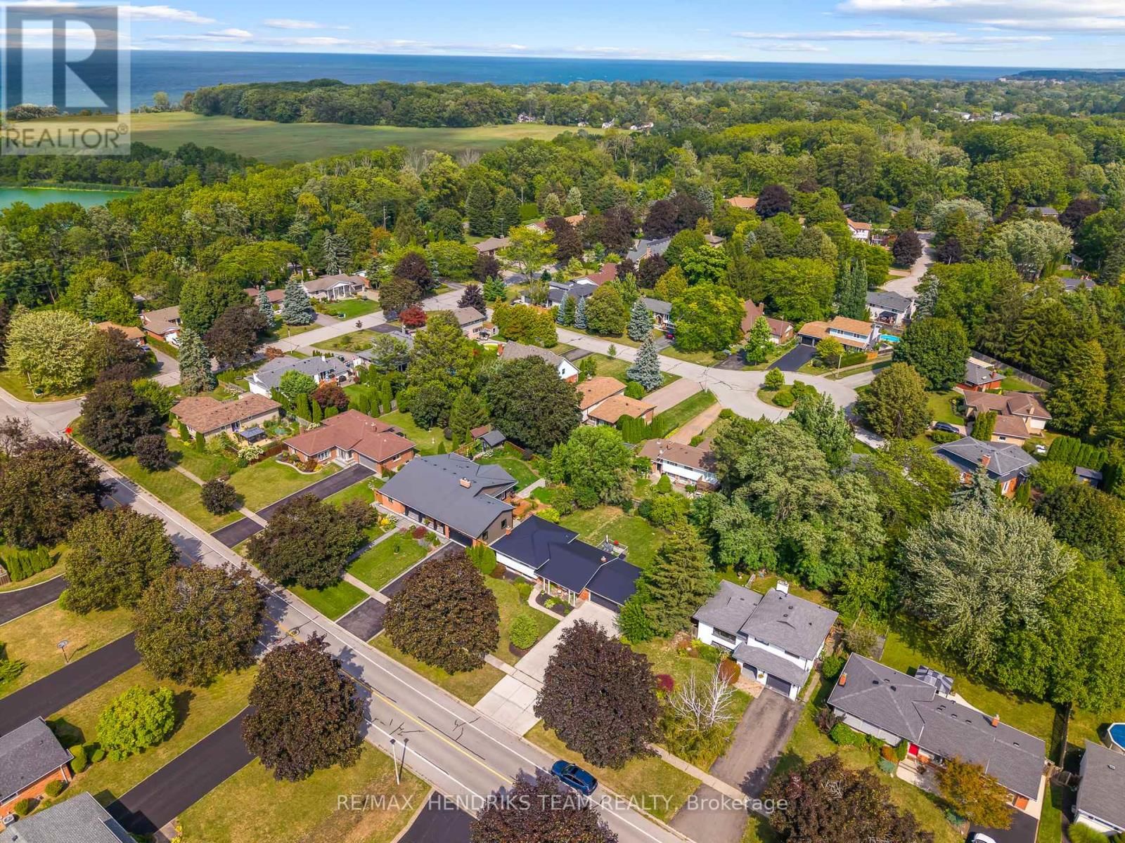 6 GARRISON VILLAGE DRIVE Image 37