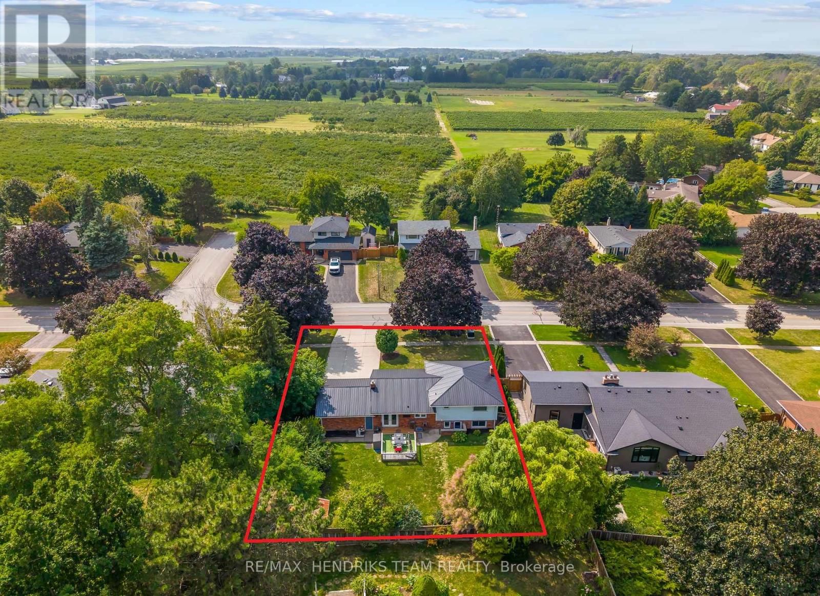 6 GARRISON VILLAGE DRIVE Image 38