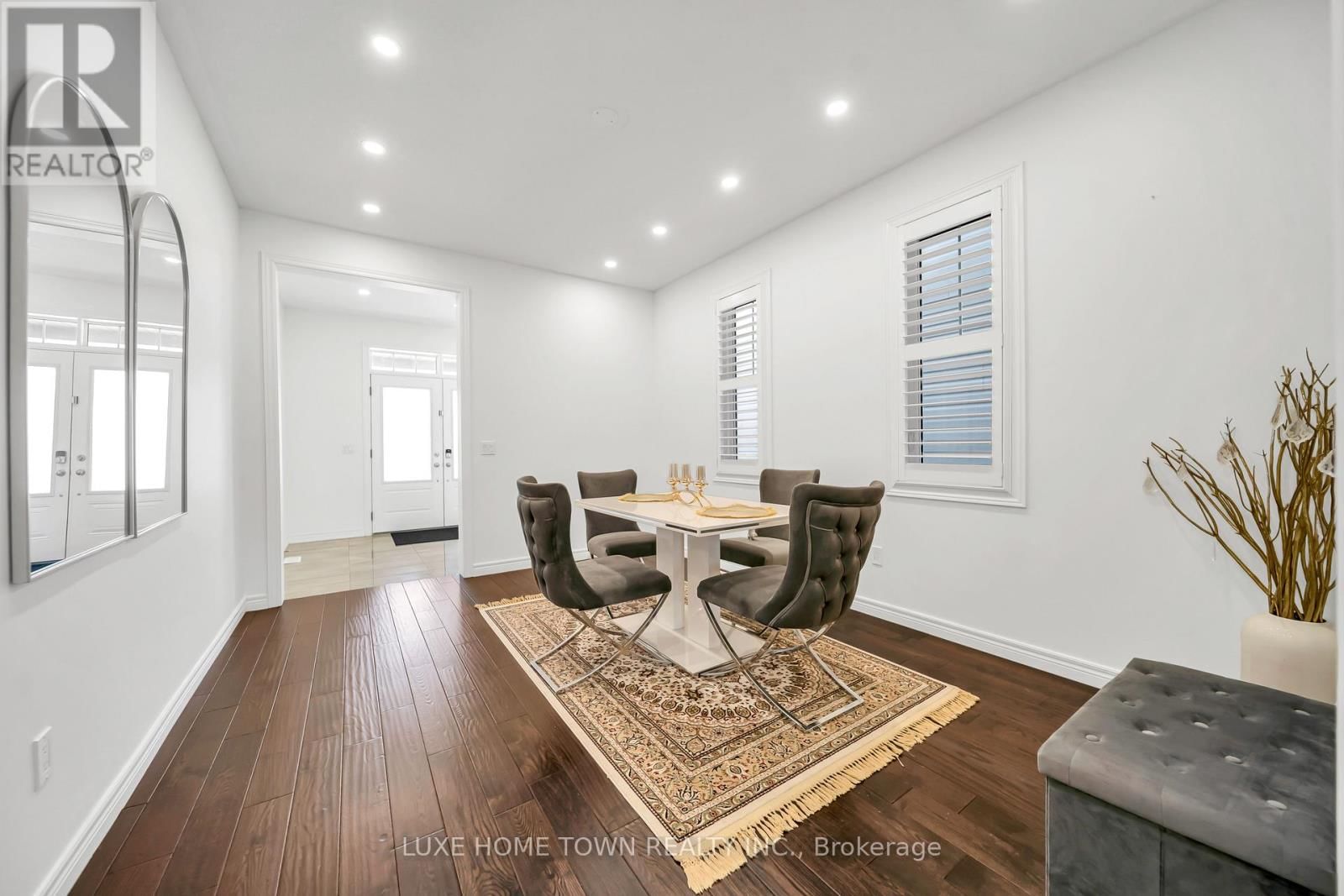 19 FINDLAY WAY Image 10