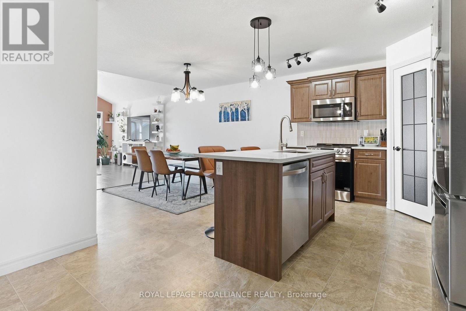 20 CHINOOK STREET Image 8