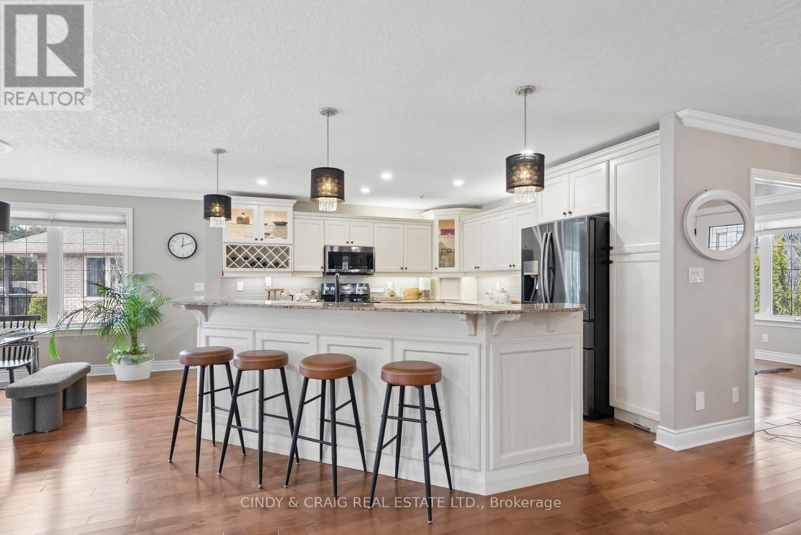 28 PINE MARSH LANE Image 5