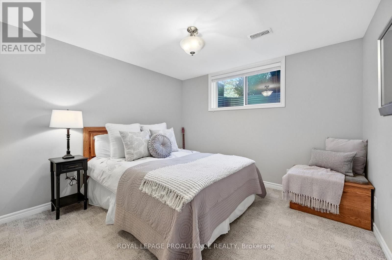 27 GAVEY STREET Image 22