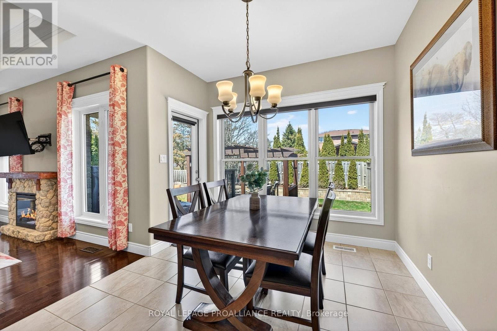 27 GAVEY STREET Image 8