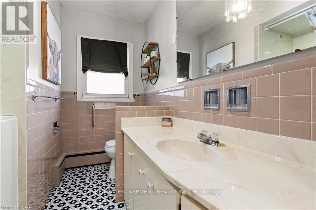 4 MOUNTVIEW AVENUE Image 8