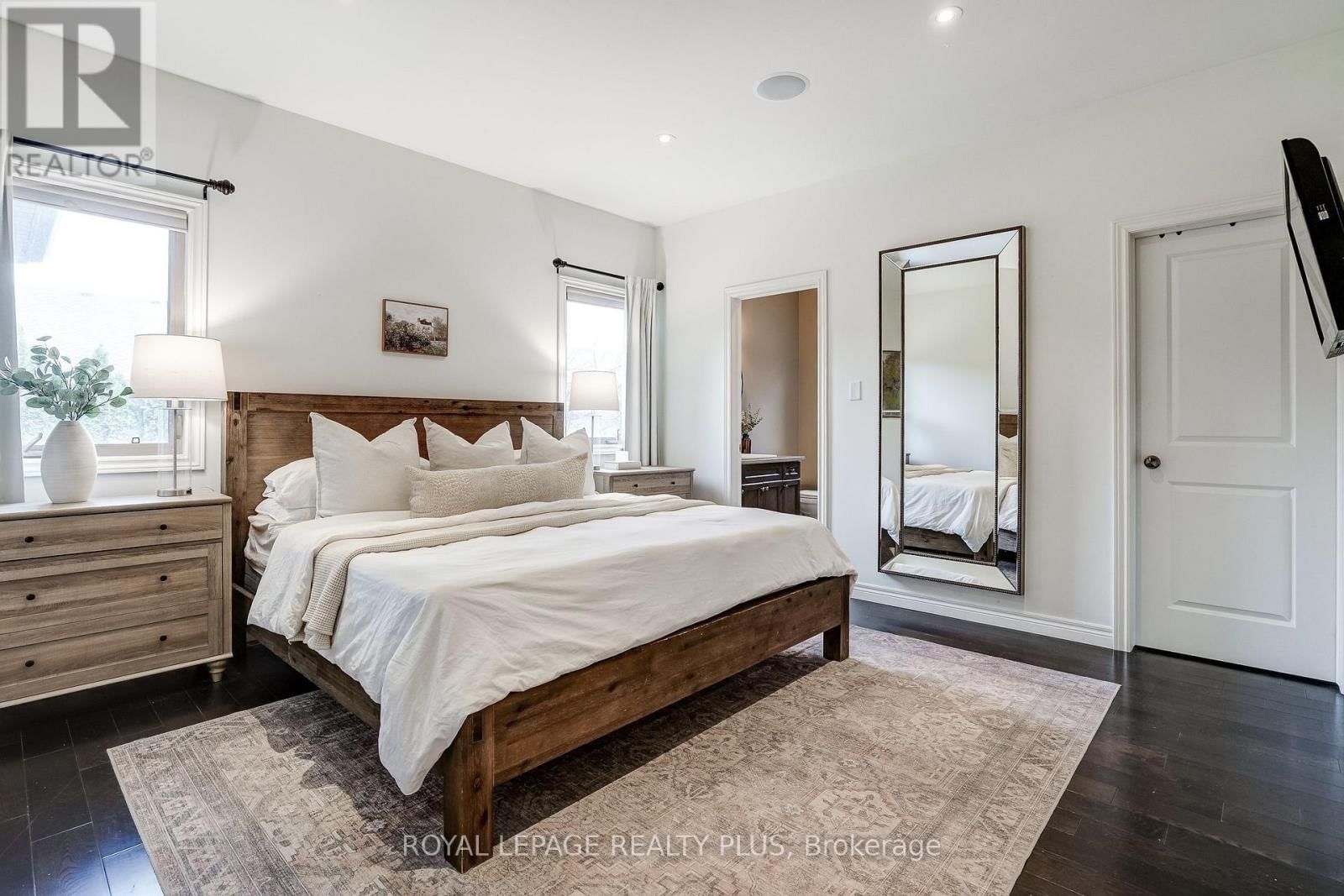 122 MISSION ROAD Image 21